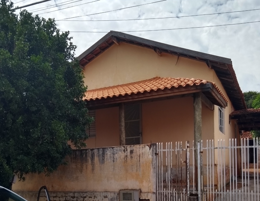 #261 - Casa para Venda em Piraju - SP