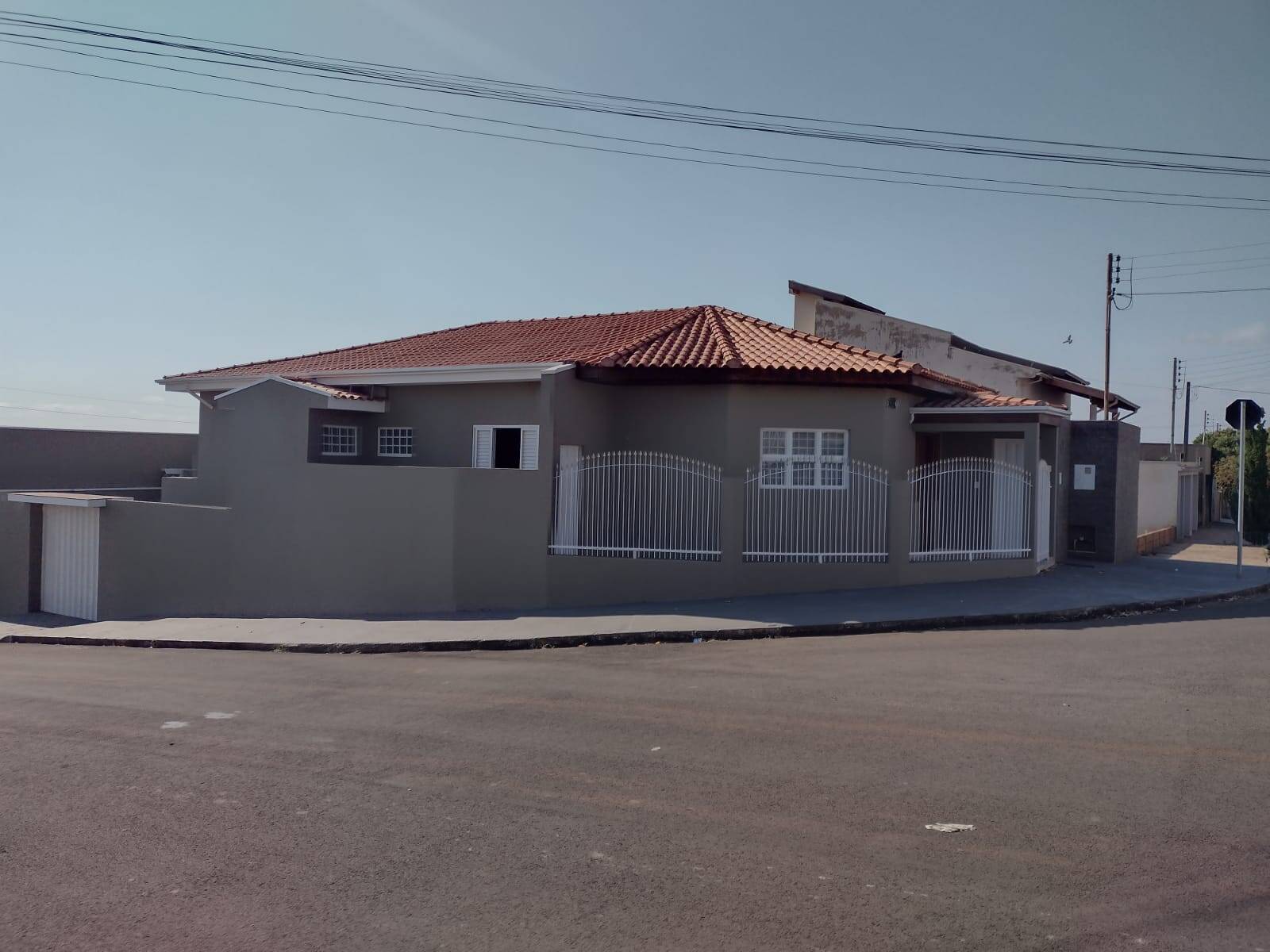 #293 - Casa para Locação em Piraju - SP