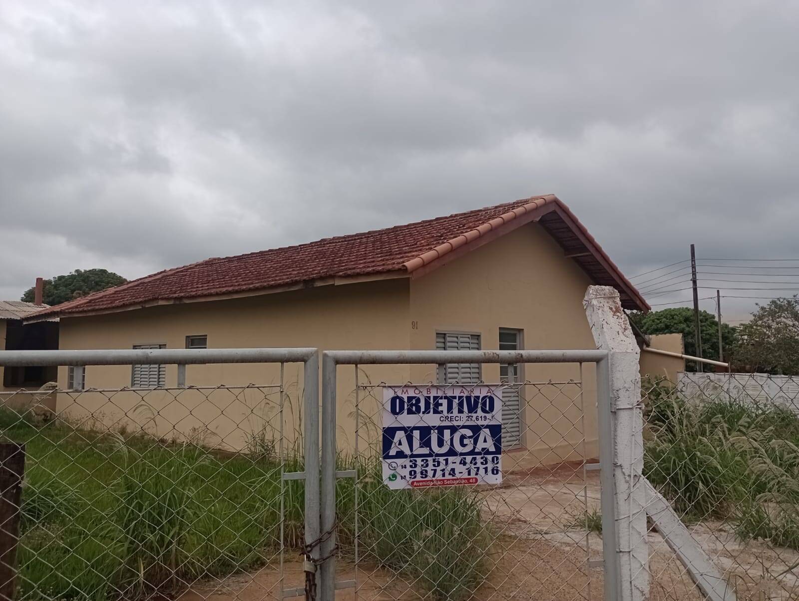 #384 - Casa para Locação em Piraju - SP