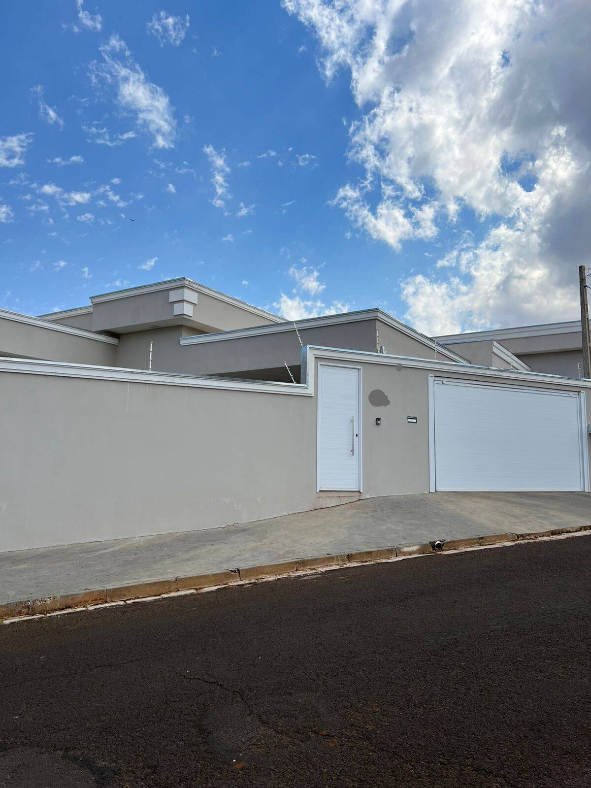 #387 - Casa para Venda em Cerqueira César - SP