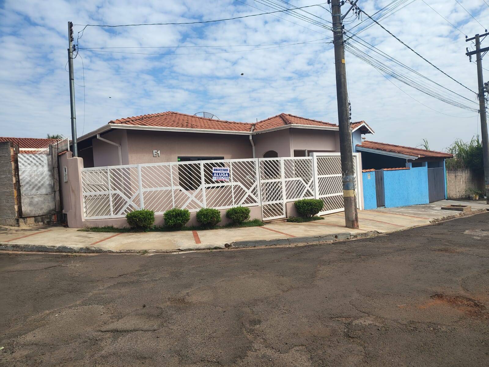 #395 - Casa para Locação em Piraju - SP