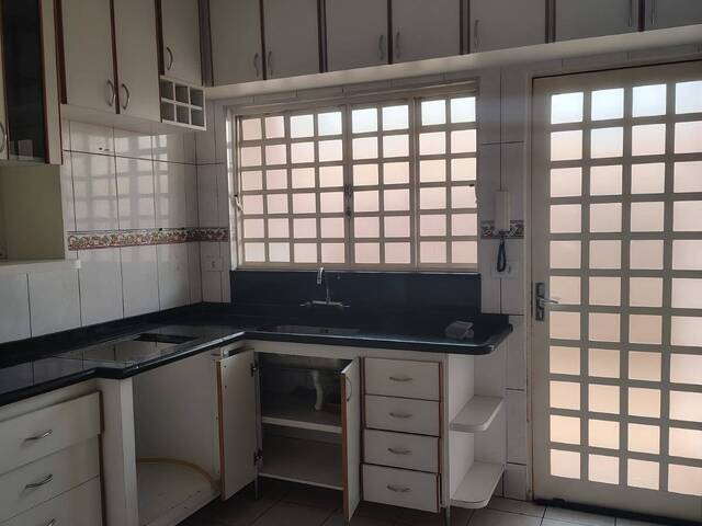Casa para Locação em Piraju - 4